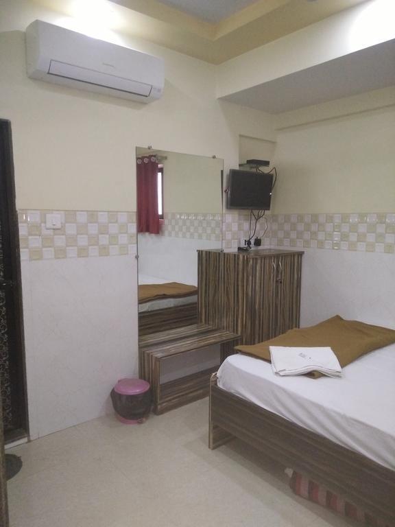 Shree Residency Mtdc Gust House Hotell Mumbai Exteriör bild