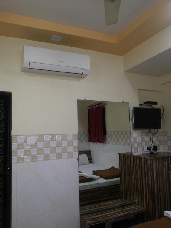 Shree Residency Mtdc Gust House Hotell Mumbai Exteriör bild